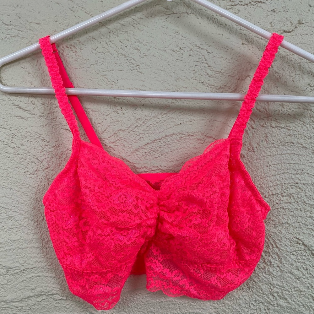 Victoria’s Secret PINK lace bralette. Small. Hot pink💖